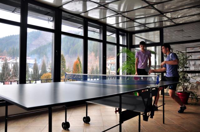 Table tennis